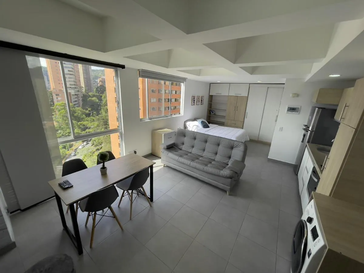 Cozy Suite In The Heart Of El Poblado, Free Parking, 24/7 Security Medellín