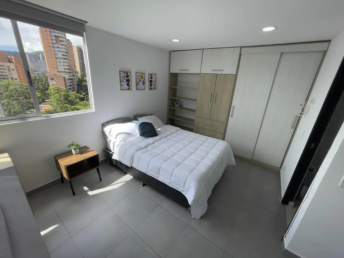 Cozy Suite In The Heart Of El Poblado, Free Parking, 24/7 Security Medellín Apartamento